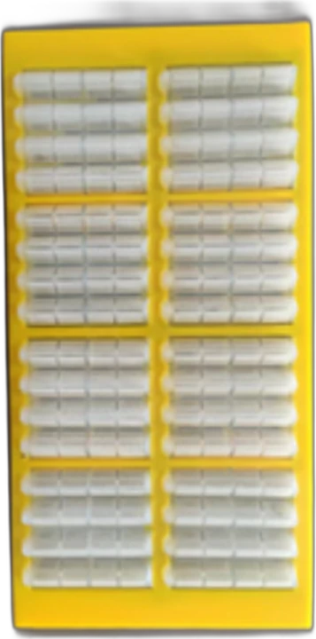 Painel modular piramidal